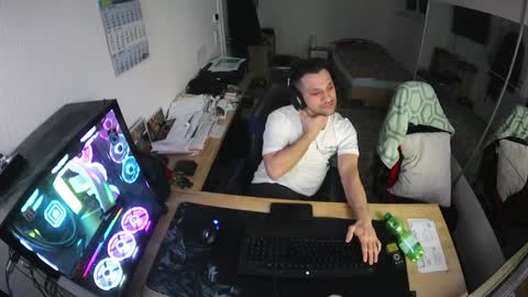 darkschneider_ online show from February 2025 12:28:01 AM