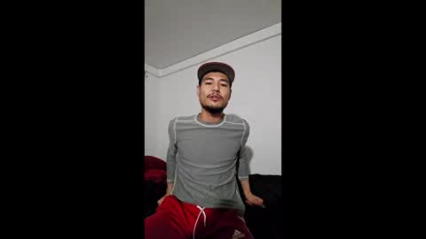 Snapshot of darkskies27 chatting on March 2026 09:26:02 AM darkskies27 online show from March 2026 09:26:02 AM