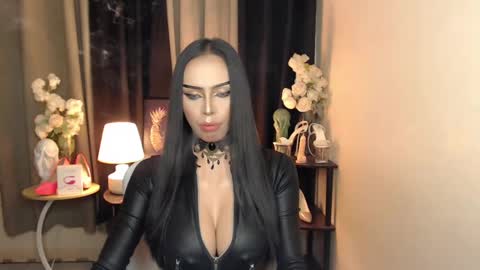 HAPPY BIRTHDAY MISTRESS MADRIANA online show from February 2025 10:05:01 AM