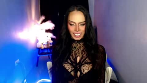 Snapshot of darksoul_mistress chatting on May 2026 06:03:01 PM HAPPY BIRTHDAY MISTRESS MADRIANA online show from May 2026 06:03:01 PM