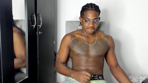 Darktemp  online show from February 2026 11:30:01 AM