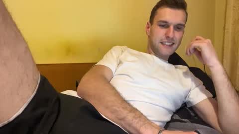 Nick online show from December 2025 08:38:01 PM