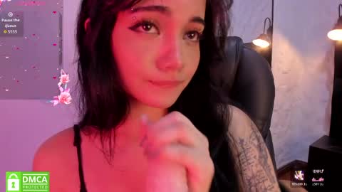Snapshot of darky_doll chatting on May 2026 12:06:01 AM Darky Doll online show from May 2026 12:06:01 AM