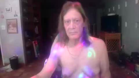 darla_darling1222101 online show from April 2026 02:22:02 AM