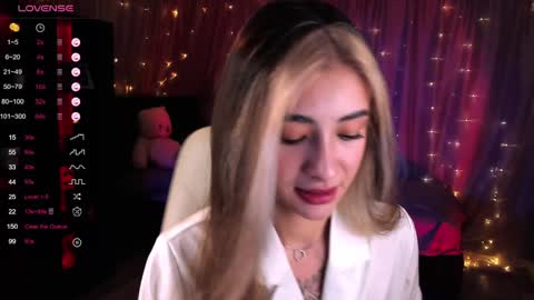 Snapshot of darlabelle chatting on January 2025 05:00:01 AM Belle online show from January 2025 05:00:01 AM