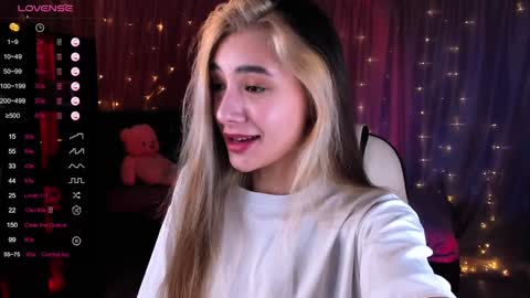 Snapshot of darlabelle chatting on January 2025 05:31:01 AM Belle online show from January 2025 05:31:01 AM