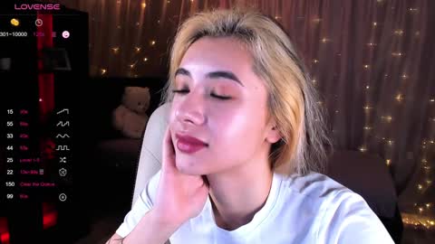 Snapshot of darlabelle chatting on February 2025 07:24:02 AM Belle online show from February 2025 07:24:02 AM