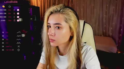 Snapshot of darlabelle chatting on February 2025 08:48:02 AM Belle online show from February 2025 08:48:02 AM