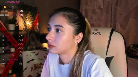 Snapshot of darlabelle chatting on October 2025 04:15:01 AM Belle online show from October 2025 04:15:01 AM