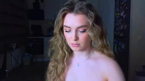 Darlina online show from March 2026 08:04:02 PM