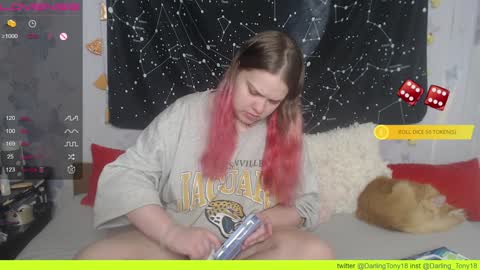 darling_tony18 online show from December 2024 03:33:02 PM