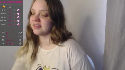 darling_tony18 online show from September 2025 01:43:02 PM