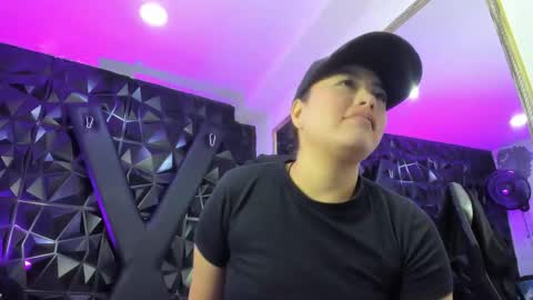 Darling online show from March 2026 02:42:02 PM