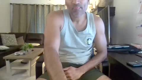 darryl43321 online show from December 2025 07:11:02 PM