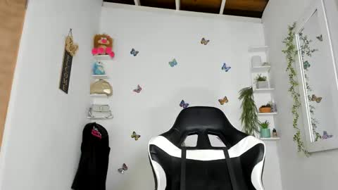 Snapshot of darsha__sahu chatting on February 2026 08:48:02 AM Darsha online show from February 2026 08:48:02 AM