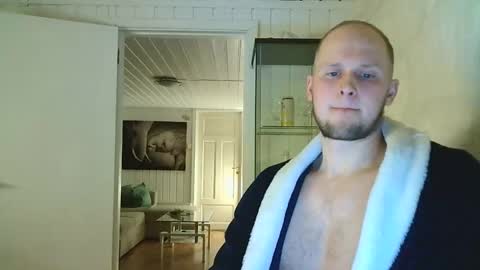 Dario online show from March 2025 08:25:01 PM