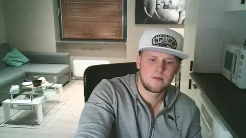 Dario online show from November 2025 05:23:01 PM