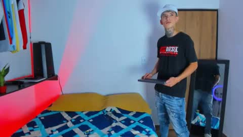 darwin_ggh online show from March 2026 08:37:02 PM