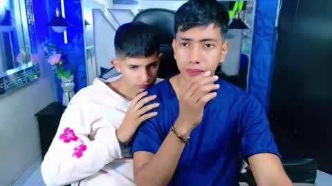 Snapshot of darwinandbrayan chatting on January 2026 03:34:01 AM darwinandbrayan online show from January 2026 03:34:01 AM