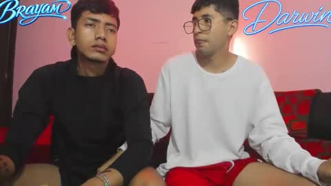 Snapshot of darwinandbrayan chatting on February 2026 03:05:01 AM darwinandbrayan online show from February 2026 03:05:01 AM