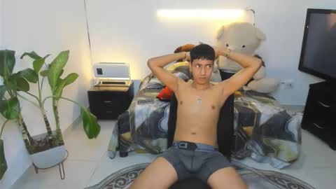 Snapshot of darwinandbrayan chatting on March 2026 07:21:02 PM darwinandbrayan online show from March 2026 07:21:02 PM