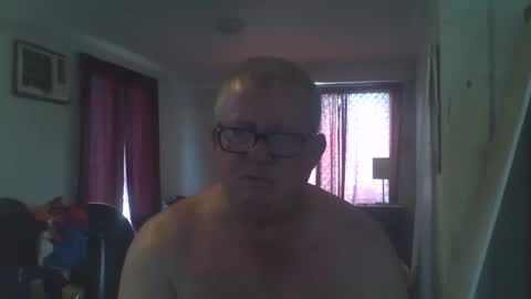 Snapshot of darwincock chatting on December 2024 12:40:02 AM darwincock online show from December 2024 12:40:02 AM