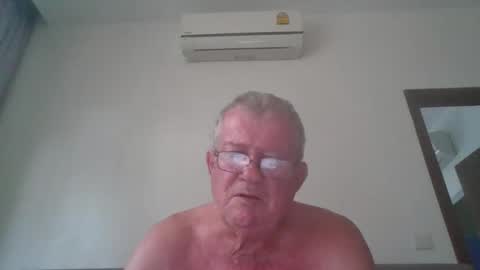 Snapshot of darwincock chatting on March 2026 03:33:01 AM darwincock online show from March 2026 03:33:01 AM