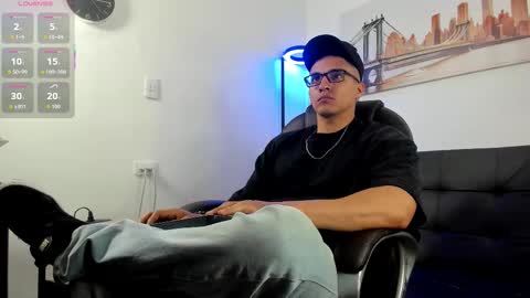 Dash online show from November 2025 12:53:02 PM