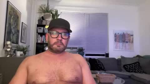 Snapshot of datguy127 chatting on March 2026 01:11:02 AM Datguy127 online show from March 2026 01:11:02 AM