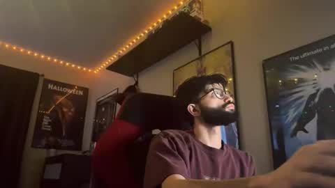 Snapshot of dathungitalian chatting on February 2026 07:37:01 AM Tarantino online show from February 2026 07:37:01 AM