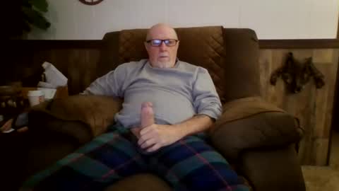 dave571960 online show from October 2025 10:49:02 AM