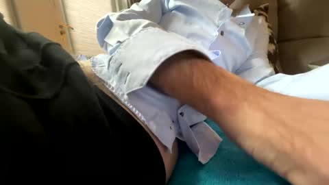 Snapshot of dave76b chatting on February 2025 01:54:02 PM dave76b online show from February 2025 01:54:02 PM