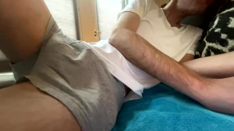 Snapshot of dave76b chatting on February 2025 12:45:02 PM dave76b online show from February 2025 12:45:02 PM