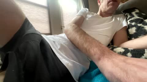 Snapshot of dave76b chatting on March 2025 04:11:01 PM dave76b online show from March 2025 04:11:01 PM