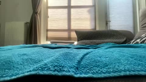 Snapshot of dave76b chatting on March 2025 01:27:02 PM dave76b online show from March 2025 01:27:02 PM