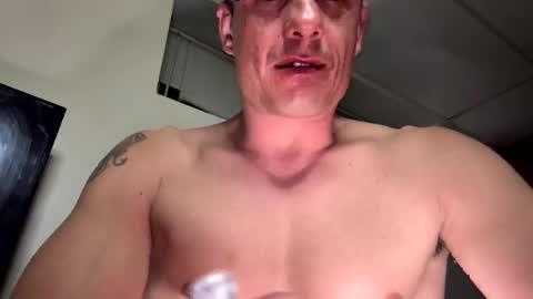 dave875126 online show from March 2026 04:18:02 AM