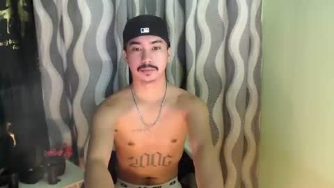 Snapshot of dave_cummers chatting on June 2026 02:38:01 AM DAVE online show from June 2026 02:38:01 AM