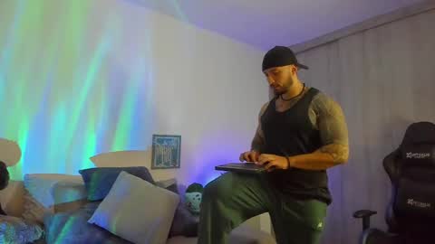 DAVE MAX online show from November 2025 03:50:01 AM