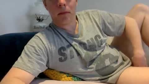 daveb709709709 online show from April 2026 08:28:02 PM