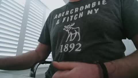 davesu12345 online show from March 2026 07:48:02 AM