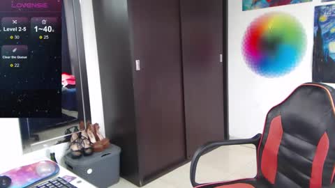 daviana online show from December 2024 04:28:02 PM