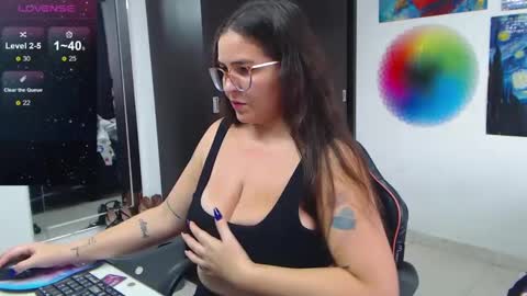 daviana online show from December 2024 07:52:02 PM