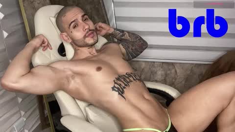 David col11 online show from November 2025 01:02:02 PM