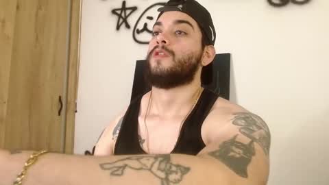 Snapshot of david_franco1 chatting on February 2026 03:43:01 AM Twitter davidsanctum online show from February 2026 03:43:01 AM