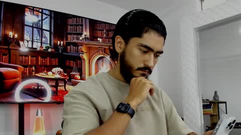 Hey im David that loves to explore and speak their fantasies. Very open talktative and nice. Feel free to chat with me online show from January 2025 11:49:01 AM