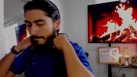 Hey im David that loves to explore and speak their fantasies. Very open talktative and nice. Feel free to chat with me online show from January 2025 12:23:01 PM