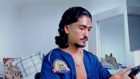 Hey im David that loves to explore and speak their fantasies. Very open talktative and nice. Feel free to chat with me online show from September 2025 12:48:01 PM