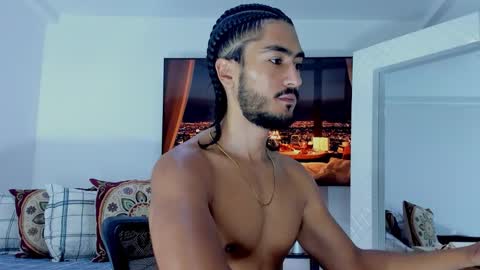 Hey im David that loves to explore and speak their fantasies. Very open talktative and nice. Feel free to chat with me online show from February 2026 10:56:02 AM
