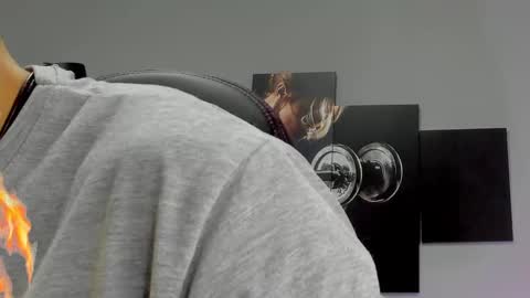 Snapshot of david_jons7 chatting on January 2025 02:13:01 PM David Jons online show from January 2025 02:13:01 PM