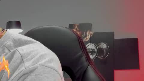 Snapshot of david_jons7 chatting on February 2025 01:16:02 AM David Jons online show from February 2025 01:16:02 AM